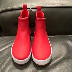 Red Sperry Torrrent Chelsea Ankle Boots with White Soles Size 6